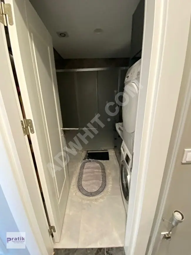 Duplex apartment 5+1 for sale in ÇENGELKÖY ERGUVAN complex.