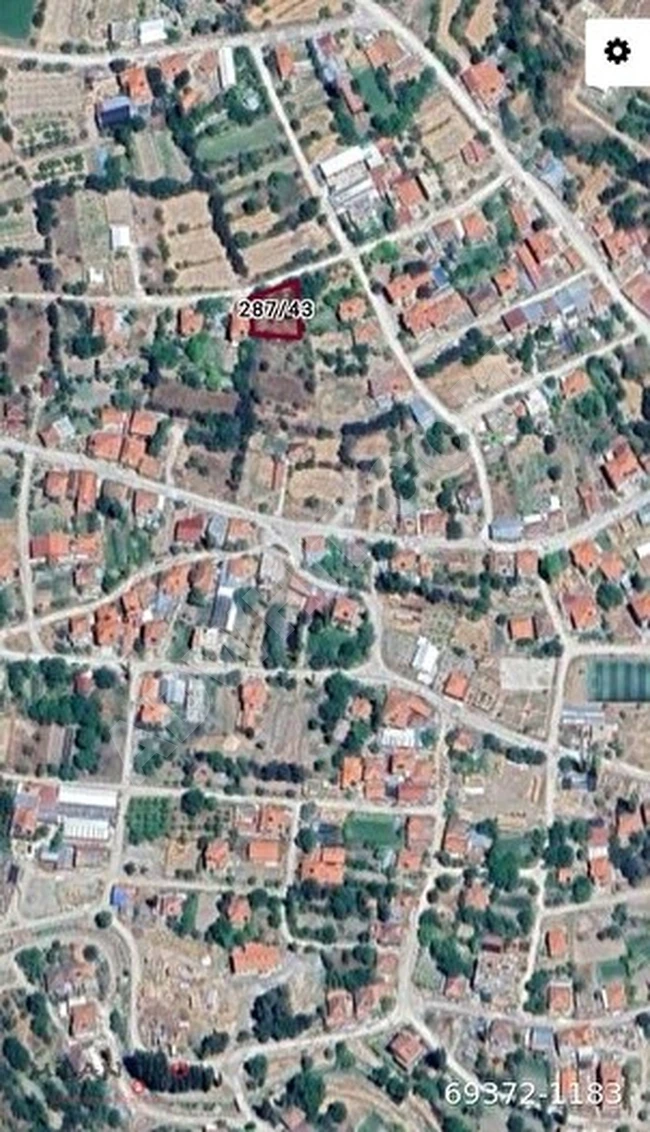 SATILIK KONUT İMARLI 695 m2 ARSA