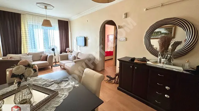 2+1 apartment for sale, 80 sqm, located on the middle floor in the BAKIRKÖY SAKIZAĞACI area.