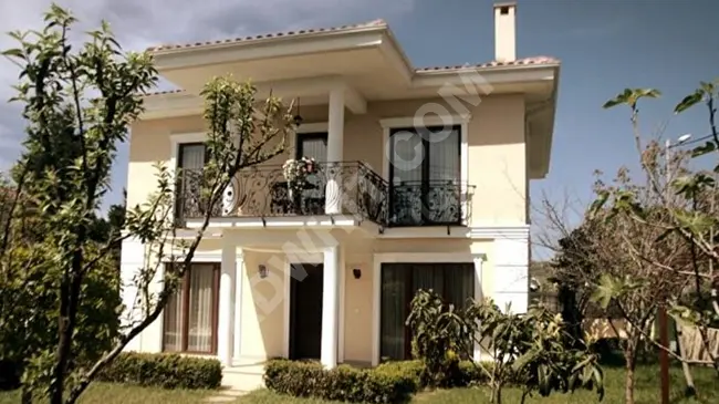 6+1 independent villa with a swimming pool for sale in the ŞİLE ÇAVUŞ area