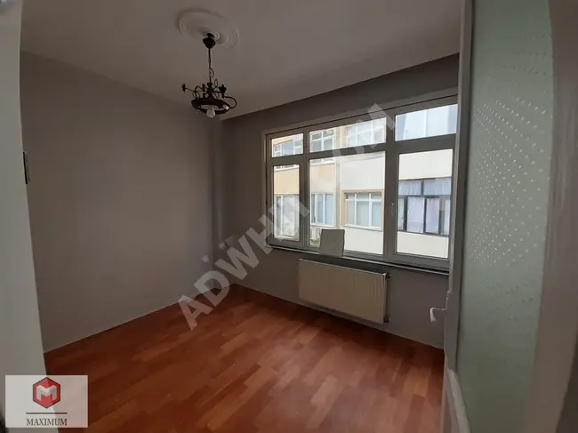 BAKIRKÖY SAKIZAĞACIN ' DA 2+1 net 60 M2 SATILIK