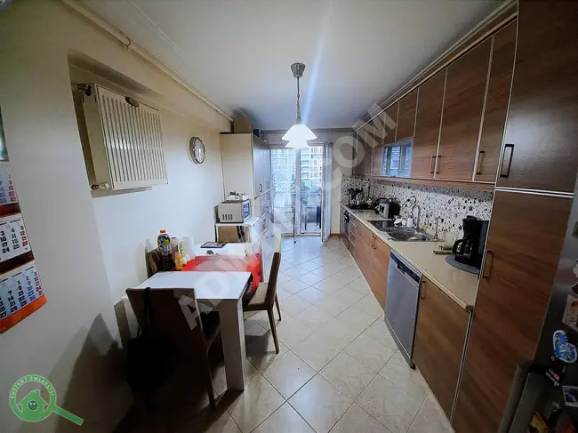 Apartment for sale 4+1 overlooking the pool in Yenişehir Mutlu City Kurtköy