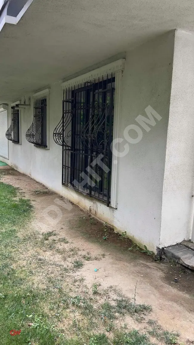 Beylikdüzü Kavaklı'da site içi 2+1 kiralık daire