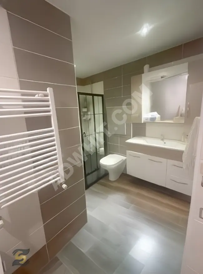 A comfortable 2+1 apartment, on the middle floor, in a prestigious location in KARTALTEPE!!