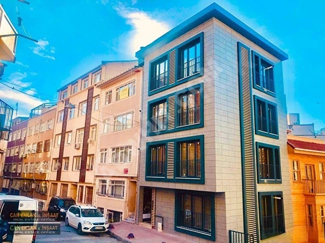 2+1 apartment of 100m² with combi heating, well-maintained, bright with a balcony located close to the center in Cihangir Firüzağa.