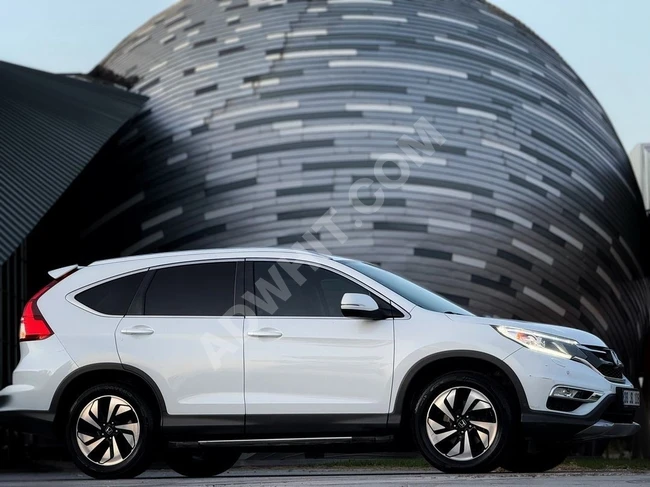 2015 Honda CR-V model, no paint or defects