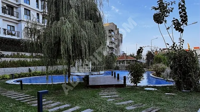 New apartment 3+1 for sale with an open front in a low-rise building within the REFERANS BAHÇEŞEHİR complex.