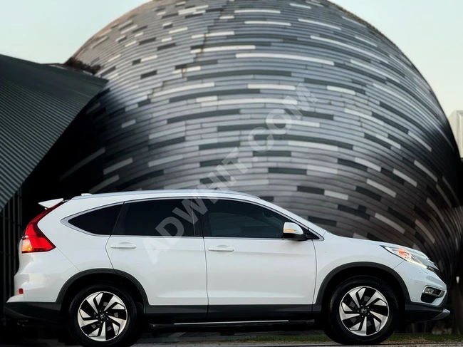 HONDA CR-V موديل 2015 بدون طلاء او عيوب