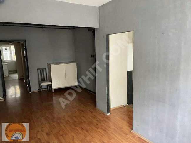 1+1 apartment on a high ground floor for sale in YENIMAHALLE