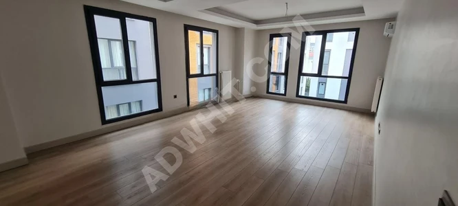 BEYLİKDÜZÜ MARMARA MAH. KIRALIK 3+2 DUBLEXS BÜYÜK DAİRE 250MK