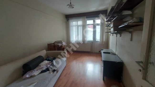 SATILIK 2+1 85M KOMBİLİ 1 KAT TEMIZ KULLANİSLİ BİR DAİRE 