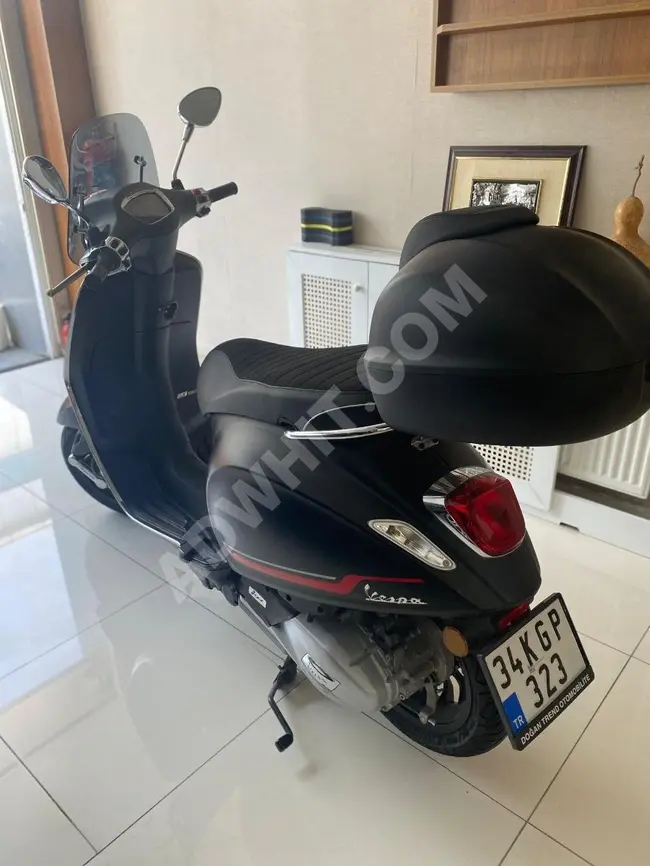 Hatasız 2023 Vespa S150 2024 Nisan Çıkışlı ( Çanta ve Ön Camlı)