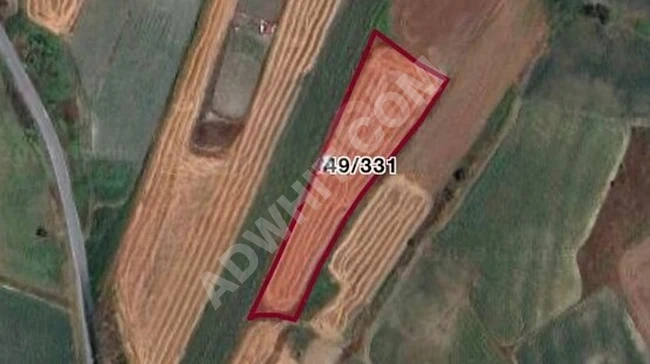 Agricultural land for sale, with an area of 5,519 square meters, with a single deed, in BÜYÜKÇEKMECE CELALİYE.