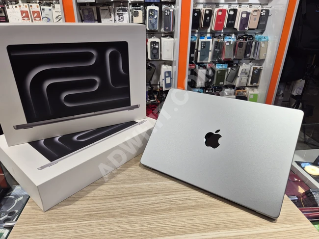 MACBOOK PRO A2918