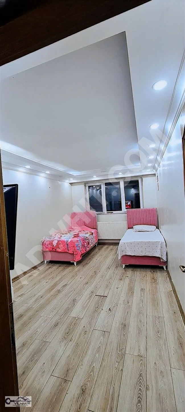 VILMAXDAN BAKIRKÖY OSMANİYEDE BALKON,OTOPARKLI 3+1 KİRALIK DAİRE