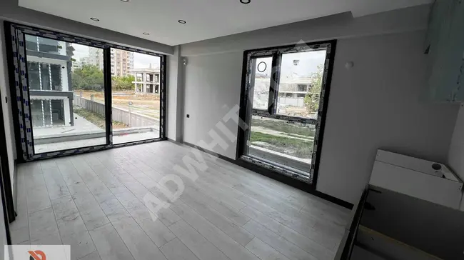 1+1 apartment with an area of 50 square meters, completely new on the ground floor. Located in Çorlu Emlak Konutları Moda City Evleri.