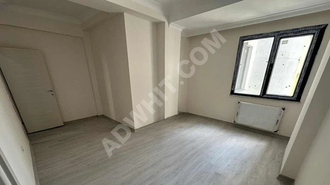 New 4+2 duplex apartment near the Metrobus in SEFAKÖY MERKEZ area.