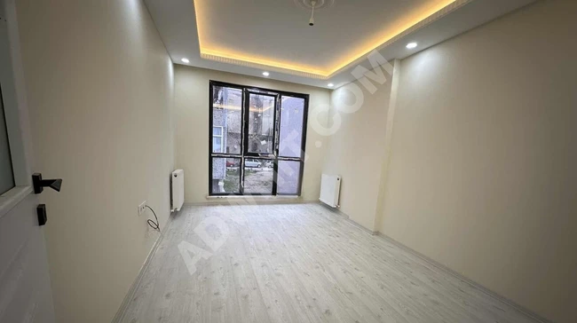 New 2+1 apartment, with an area of 85 square meters, suitable for obtaining a loan, on the second floor, close to the Metrobüs, in SEFAKÖY MERKEZ.