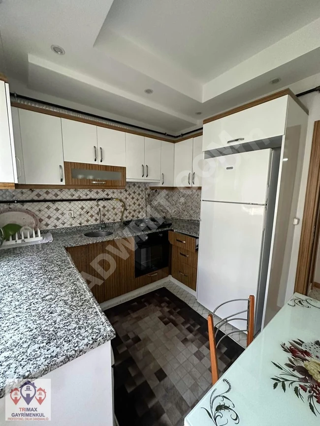 Gürpınar merkezde ulaşıma yakın kıralık 3+1 full eşyalı daire