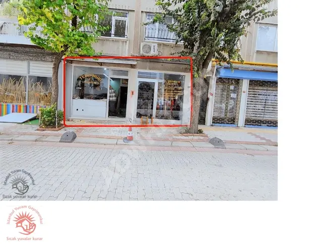 Two commercial premises for sale in Bakırköy Osmaniye