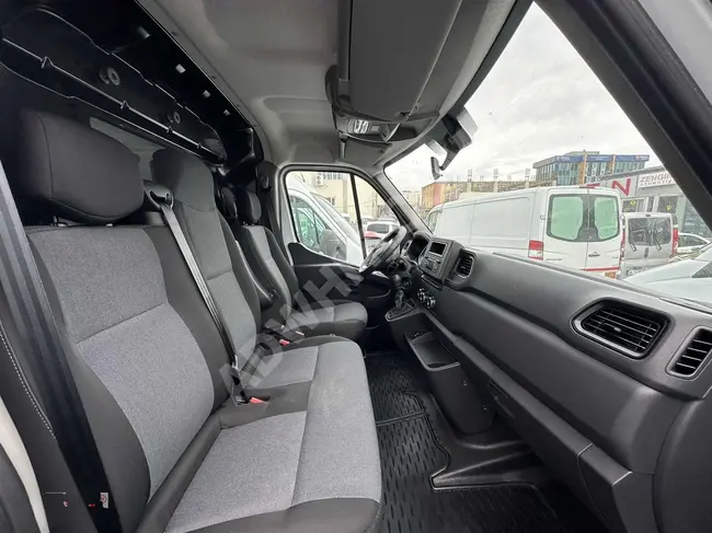 ▌ZENGİN'den ▌2023 RENAULT MASTER 11 m3 PANELVAN KLİMALI 150 PS