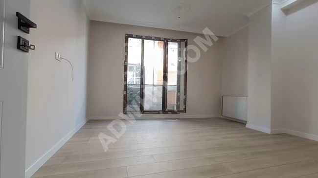 KÜÇÜKÇEKMECE SEFAKÖY TEVFİKBEYDE SATILIK SIFIR DAİRE 1+1