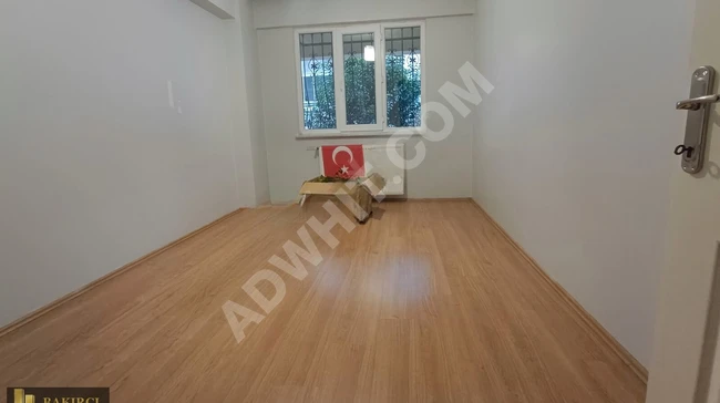 BAKIRCI'DAN KÜÇÜKÇEKMECE SEFAKÖY TEVFİKBEYDE KİRALIK DAİRE 2+1