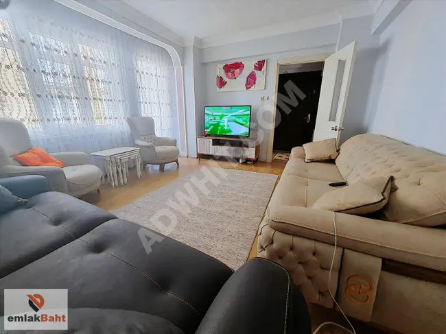 METROBÜSE 2DK.KAT MÜLKİYETLİ 2+1 90M DAİRE