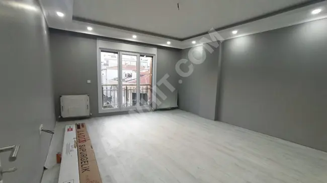 GÜLTEPE MH.DE ÖĞRETMEN EVİNE YAKIN METROBÜSE 10 DK.4+2 DUBLEX