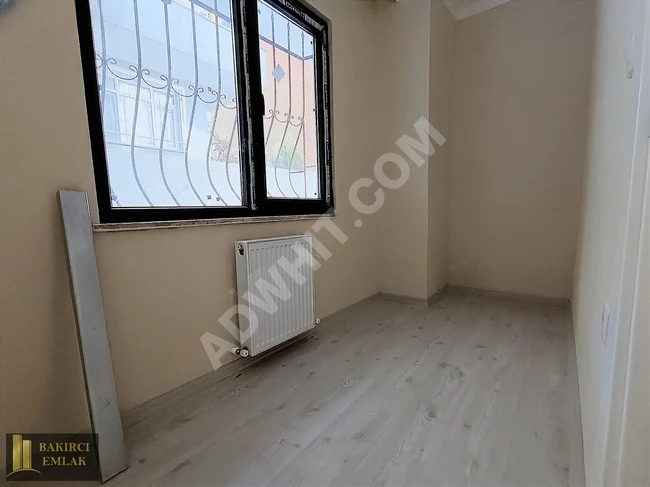 For sale: 2+1 ground floor apartment in K.ÇEKMECE SEFAKÖY TEVFİKBEY