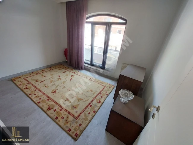 Duplex apartment for sale 5+2 with an area of 200 square meters and parking spaces.