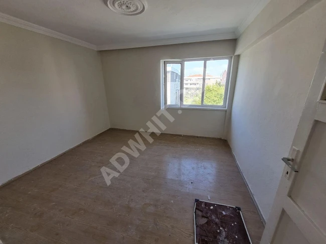 Apartment for sale directly from the owner without commission in a central location facing the street