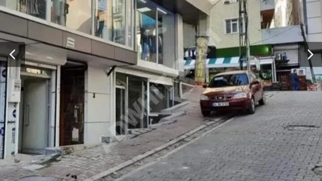 İSTANBUL ESENYURT İNCİRTEPE MAHALLESİNDE KÖŞEBAŞI KONUMLU 120M2'LİK SATILIK DÜKKAN