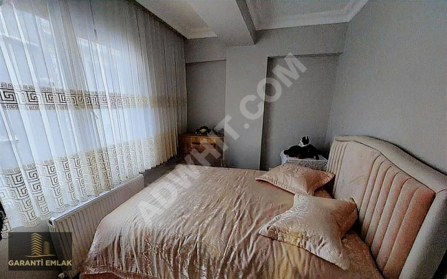 Duplex apartment 2+2 for sale with an area of 140 square meters in the SEFAKÖY FEVZİÇAKMAK area.