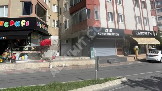 HARİKA KONUMDA CADDE ÜZERİ- ÖNÜ AÇIK işyeri