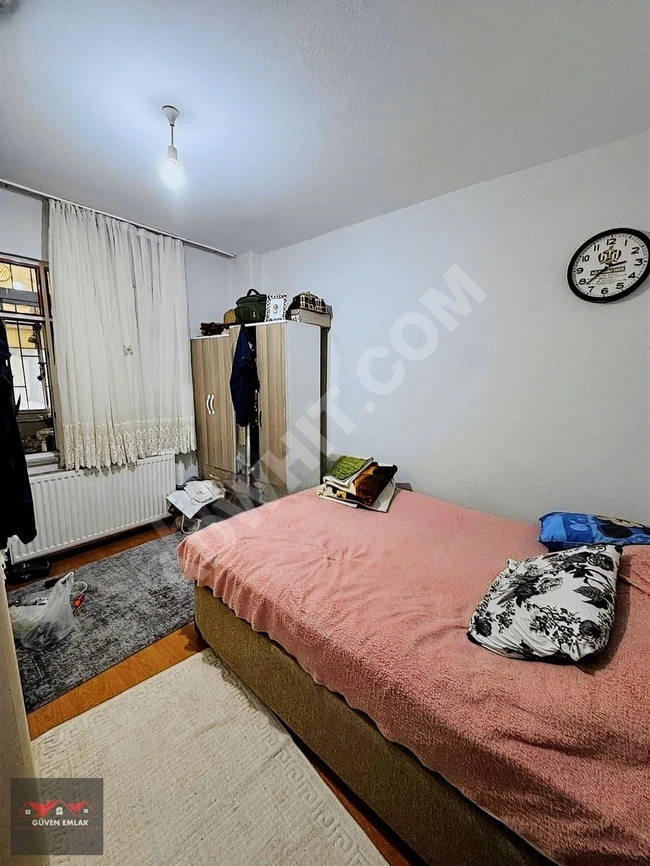 GÜLTEPE MAH SATILIK 3+1 4 KATLI BİNADA METROBÜSE 3 DAKKA