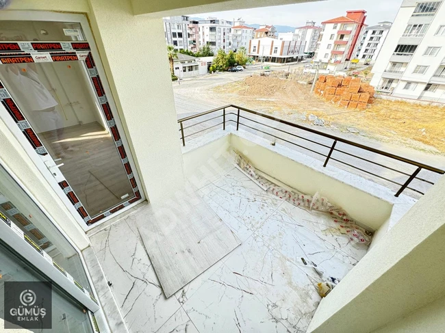 GÜMÜŞDEN BURHANİYE CUMHURİYET MAH.DE AYRI MUTFAK 2+1 SIFIR DAİRE