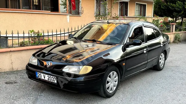 1998 MODEL RENAULT MEGANE 1.6