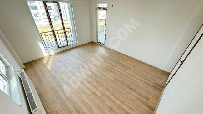 GÜMÜŞDEN BURHANİYE CUMHURİYET MAH.DE AYRI MUTFAK 2+1 SIFIR DAİRE