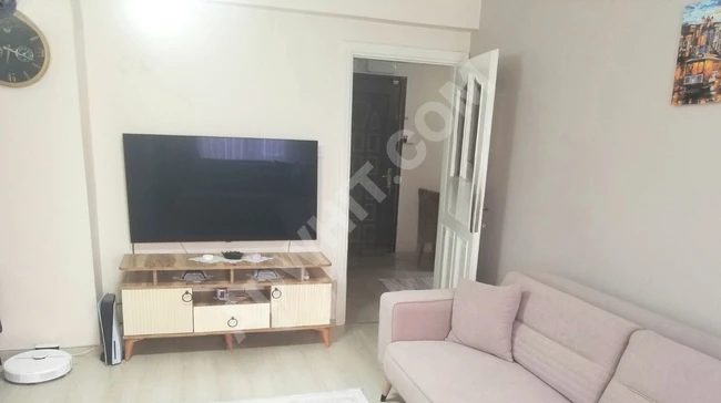 TRAMVAYA YAKIN 2+1 ODALI 2. KAT 2003 YAPIMI SATILIK DAİRE