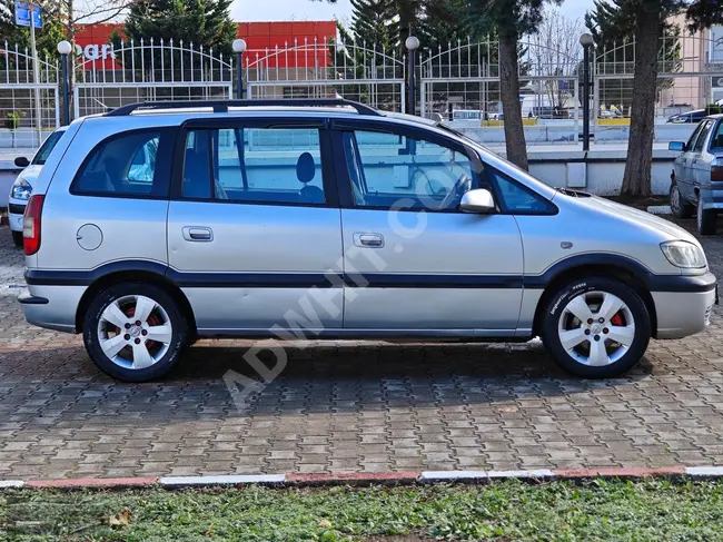 2003 OPEL ZAFİRA 1.8 EKRAN G.GÖRÜŞ TEMİZ VE BAKIMLI 7 KİŞİLİK