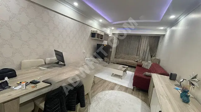 **BURAKTAN **KİRALIK  ULTRA  LÜKS  METROBÜS  YANI  FULL  EŞYALI 2+1.2.KAT. 100m2 DAİRE