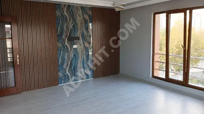 Beylikdüzü Kavaklı'da 2+1 3 kat asansörsüz kiralık daire