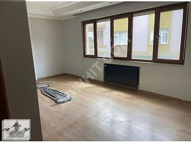 4+1 Duplex Villa for Rent, Clean, Painted, with Garden, in FLORYA BASINKÖY