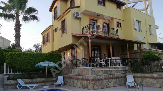 kuşadası soğucak mehtap sitesinde müstakil havuzlu 4+1 villa