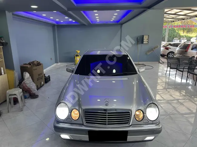 DENDEN AUTO'DAN MERCEDES E200 ELEGANCE