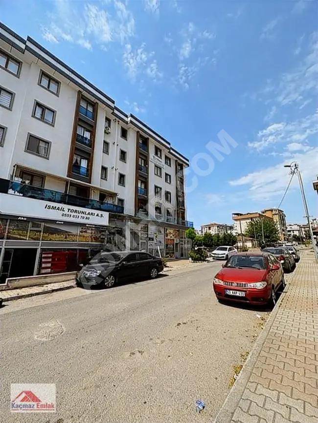 KAÇMAZ EMLAKTAN ANKARA CADDESİNE PARALEL DÜKKAN