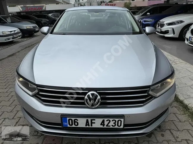 SAFİİR'den 2015 PASSAT 16 TDI COMFORT otomatik 103.000 km