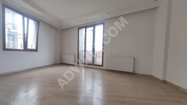 2+1 apartment for sale on the third floor with an open front view in the center of Kavaklı.