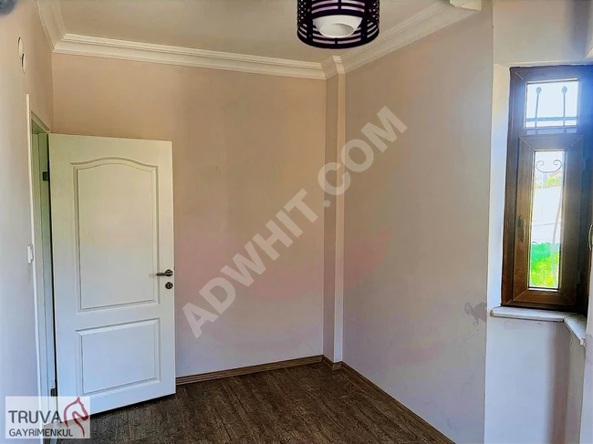 Corner villa for sale in GRUPKENT KONAKLARI with 5+2 rooms and interior ready.